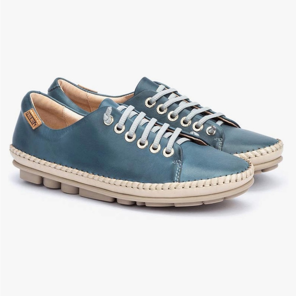 Pikolinos Riola W3Y calfskin sneakers size 7